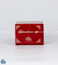 RED PAPER GIFT BOX