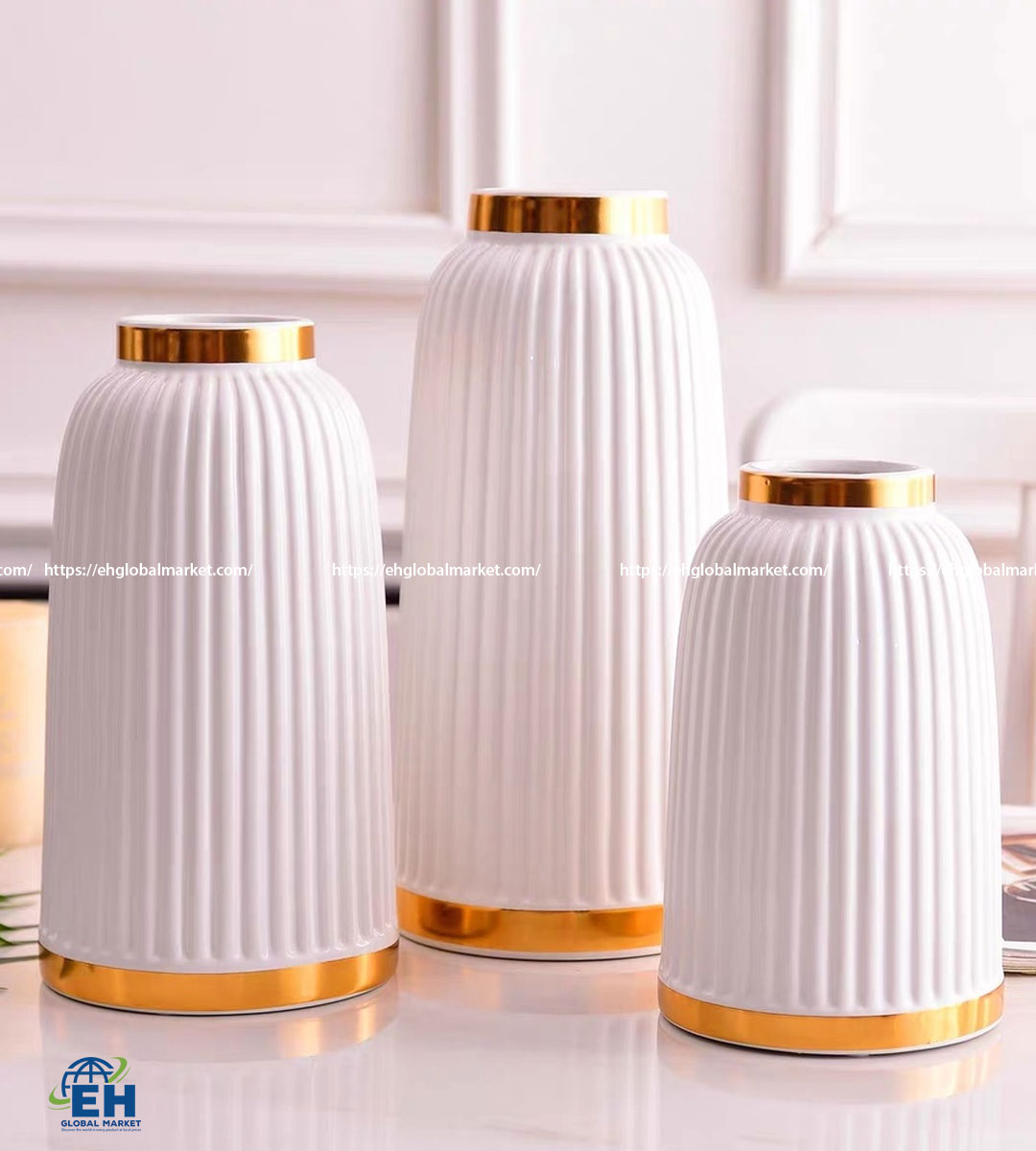 Bình Hoa Trang Trí Hình Trụ Viền Vàng Sang Trọng 20cm (Trắng)